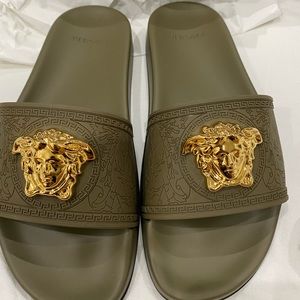 Versace slide